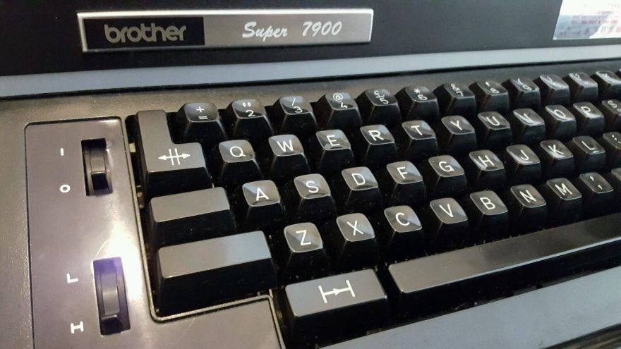 brother-super-7900-keys2